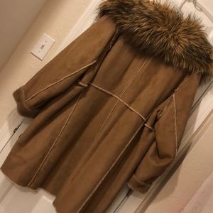 Pamela mccoy collection foux fur coar🐻🦊